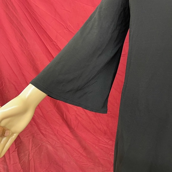 Boston Proper Black bell sleeved Shift dress size medium - Picture 4 of 5